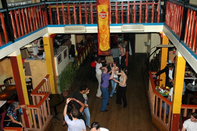 min 2006 05 02 latino 122